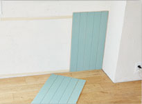 パネルを貼るだけでおしゃれな腰壁が。DIYで憧れの海外の子ども部屋を実現！の画像8