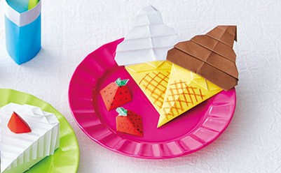 ソフトクリーム＆いちごはいかが？遊べる折り紙でおままごと♪の画像1