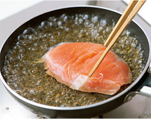 鮭が大活躍！1週間を鮭おかず弁当で乗り切ろう【鮭と豚こまで作る2週間弁当・1】の画像7