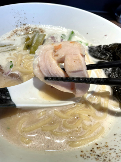 「中華そば 鷸☆特製鶏豚出汁らーめん」【奥山佳恵の『ラーメン天国』第八十八回】の画像13