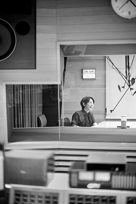 アナウンサー・赤江珠緒さんロングインタビュー。ラジオの生放送と家庭の両立、子育てへの思いを語る【後編】の画像1