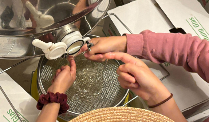 ドイツで子育てする中原さんの「ハニーハント」! 娘の誕生日プレゼントは「ハチミツの収穫」!?【教えて!世界の子育て~ドイツ~】の画像9