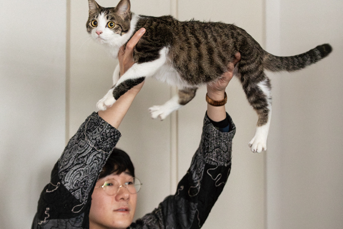ロングコートダディ堂前 透さんの日々を覗き見！ 毎日楽しいねことの