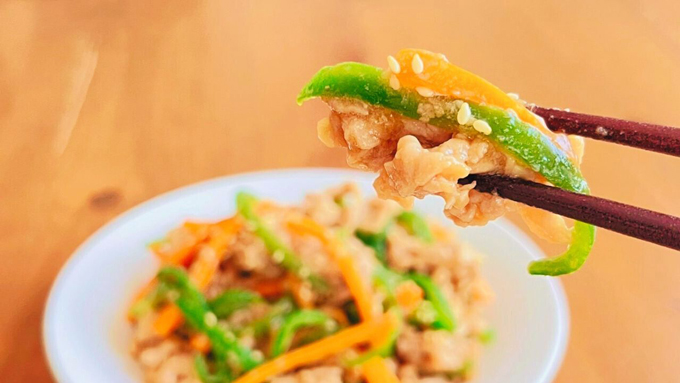 パサパサしない！ コスパよしの「豚こま切れ肉」を、しっとりおいしく調理する「青椒肉絲（チンジャオロース）」【なにもしたくない日のひらめきレシピ・3】の画像10