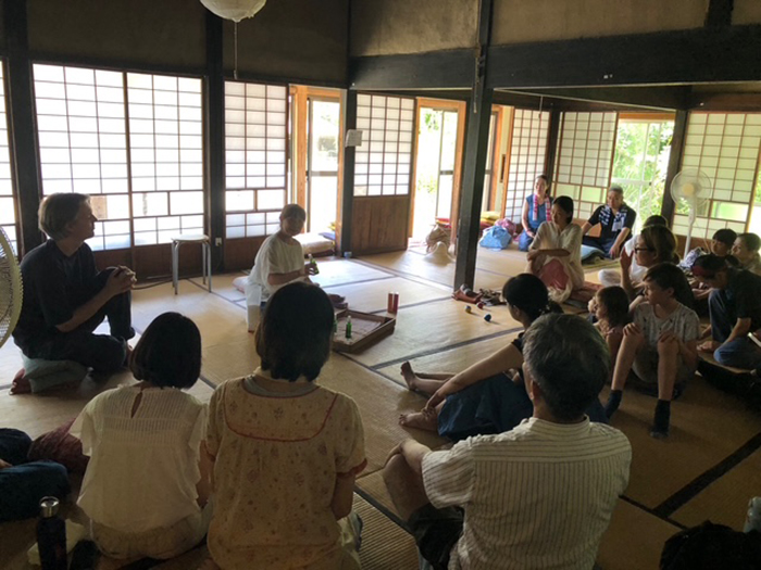 日本に帰国中、千葉県の古民家でオフ会を開催。世界中から夫婦・親子が集まり、まるで一気に大家族になったよう【日登美のタベコト in Berlin・105】の画像3