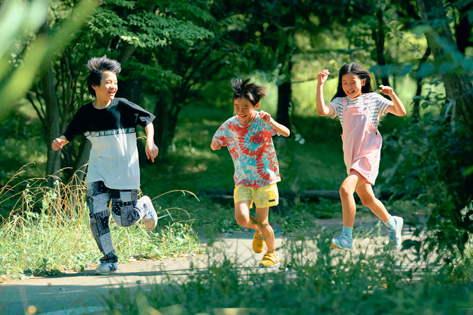 映画監督・呉美保さんインタビュー「親になったからといって完璧な大人にはなれない。不完全なものを共有しながら少しずつ成長していきたい」の画像1