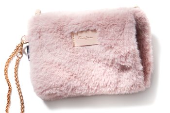 around3000円でママ友へギフトを贈る♪ 寒い日のお出かけもあったか! 両手を温められる「カイロポーチ」のご紹介