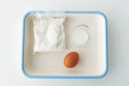 ホットケーキミックスで絵本『ドーナツペンタくん』のかんたんドーナツを作ろう! チョコレートデコレーションのアレンジもご紹介♪の画像1