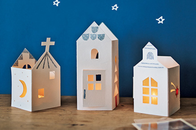 牛乳パックがおしゃれな「おうちのランタン」に大変身！ 簡単かわいいクリスマスクラフトの画像4