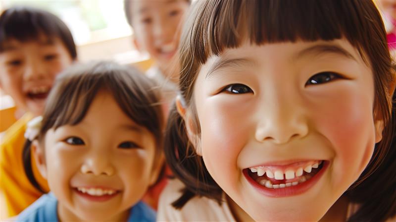 今回が最終回!【kodomoeフォトコンテスト】募集テーマは「ベストスマイル、大集合!」。掲載されたらノラネコぐんだん図書カードプレゼント♪の画像1