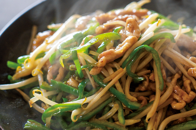 ピーマンの食感がクセになる！ おかわりが止まらない、おうち中華「青椒肉絲（チンジャオロースー）」のレシピ