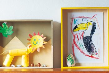 【子どもの立体作品を飾るアイディア】簡単！「ボックスフレーム」の作り方