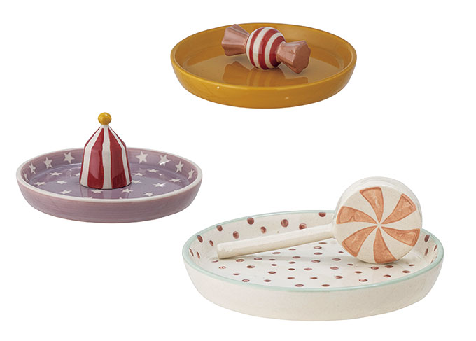 【収納インテリア】「ブルーミングヴィル トレイ」をインテリアのアクセントに! 大事なものやおやつなどを置いて♪の画像1