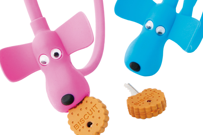 子どもの自転車の番犬に! クッキーが鍵になっている犬の顔の「自転車用ロック」【こどモノ2月号】