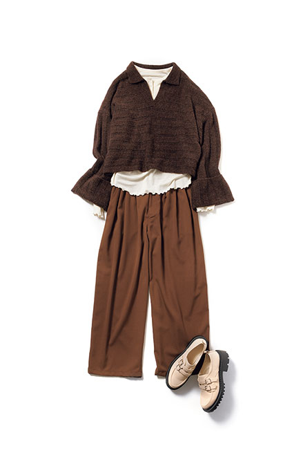 【今シーズンのコーデ最適解】ブラウンを異素材で取り入れるなら、「つなぎ」は何色？の画像1