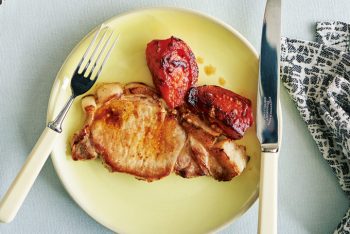 【塩ひとつで完成！】調味料の計量が面倒＆調理のたびにレシピを確認したくない人必見！「ポークソテー」の作り方