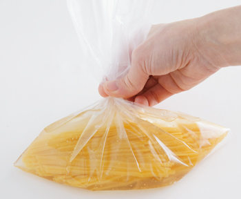 【防災】ポリ袋でできる「お湯ポチャレシピ®」のいいところ、必要なもの、基本の作り方の画像3