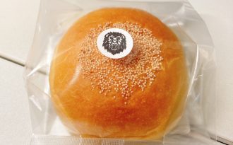 【羽田空港おやつ】唇ではさんだだけでちぎれる、ふわふわの「あんバタパン」がおすすめ！【編集部スタッフイチオシ！】