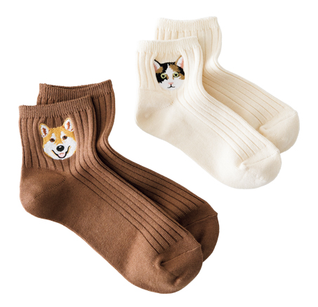 プレゼントにおすすめ! 推しを見つけて楽しむ、動物刺しゅうの「ソックス」の画像1