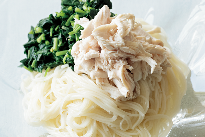 【そうめんレシピ】さっと作れて子どもウケも抜群！「ささみとモロヘイヤのそうめん」の作り方