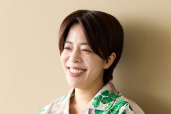 【ロングインタビュー】作家・文化昆虫学者　篠原かをりさん「子どもがどう言葉を獲得していくか最初の100語をメモしていました」
