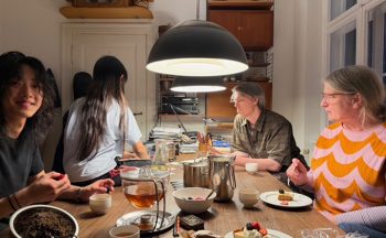 「パンにハム、チーズ、サラダ」の夕食は貧しい？寂しい？　実はいいことばかりの「引き算の食卓」【タベコト in Berlin・127】