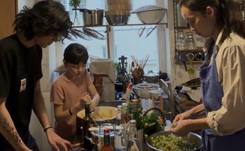 思春期にはファストフードに入り浸っていた子どもたちが、成人してから興味を持ったことは…【タベコト in Berlin・135】